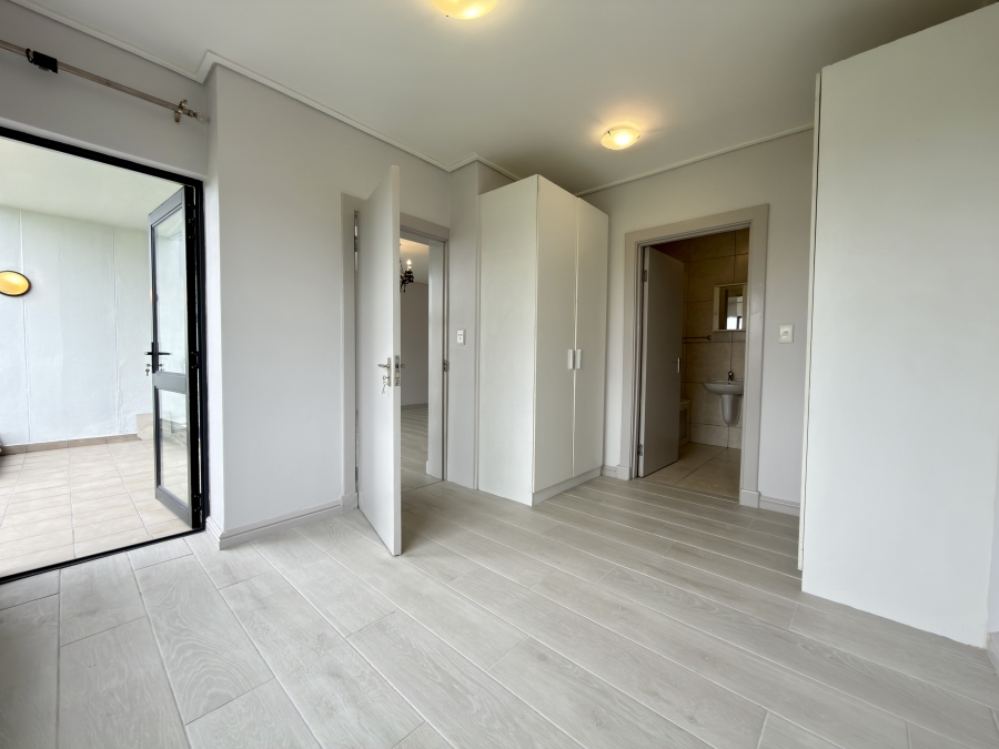 1 Bedroom Property for Sale in Royal Ascot Western Cape